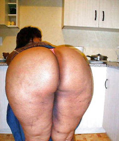 ITS JUST SUMTHIN ABOUT ASS IN THE KITCHEN VOL.40