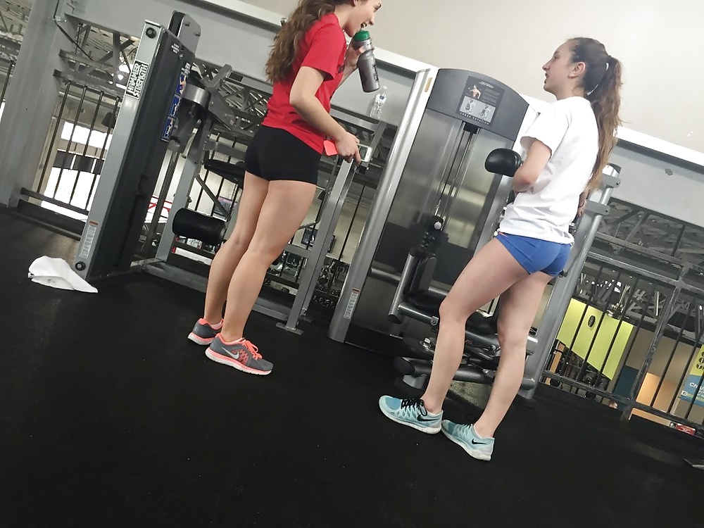 Cuties at the Gym, Toronto Ontario Canada pict gal