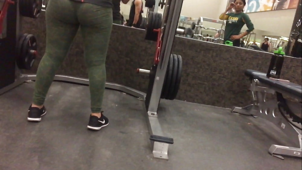 Gym Ass Yoga Pants 1 pict gal