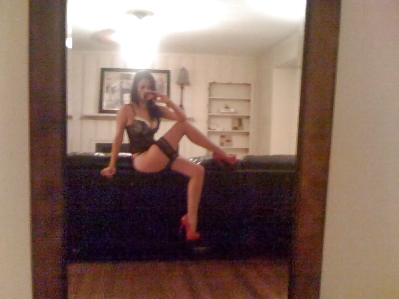 Amateur Beauty Exposed 3 pict gal