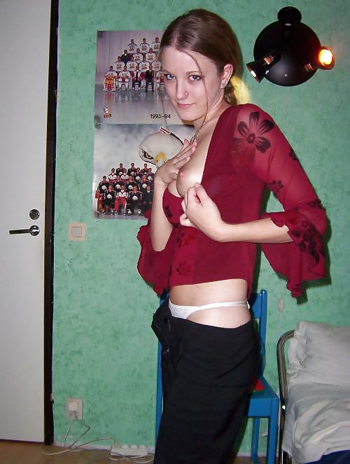 Naked Females pict gal