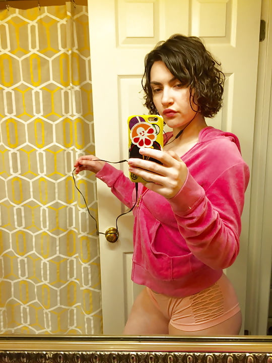 Selfies In Undies 2 pict gal