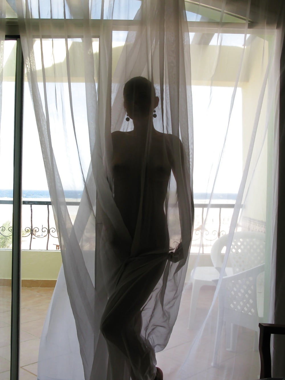 brunette milf pict gal