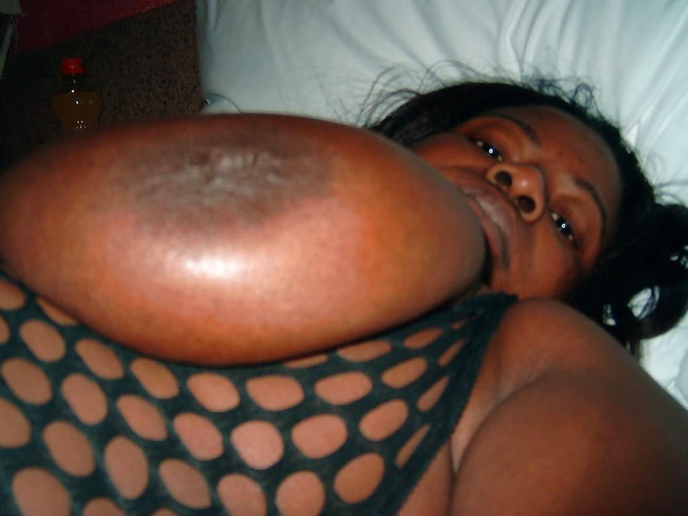 Ebony Mature Big Tits pict gal