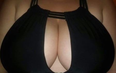 cum on these tits         