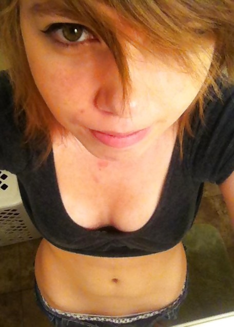 Amateur Selfpics 1 pict gal