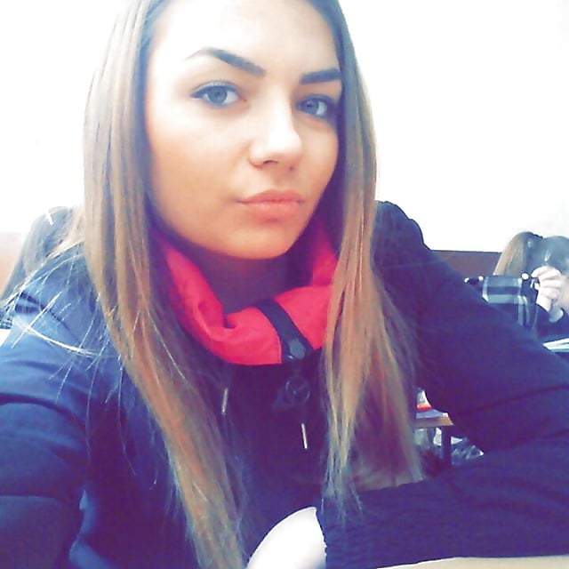 Jovana D.. pict gal