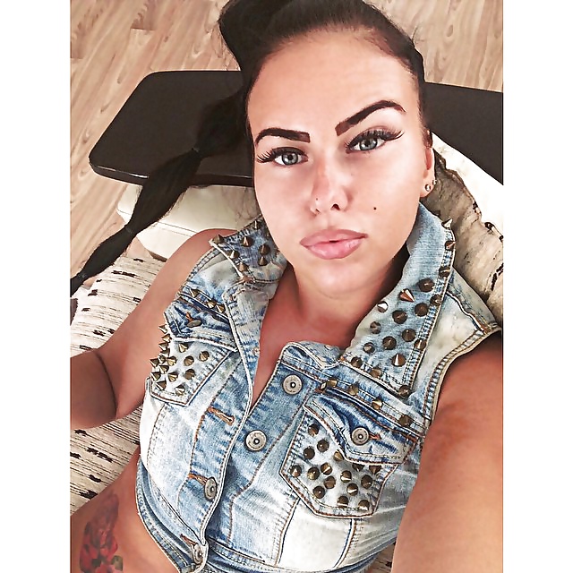 turkish guzeli tanga bikini 2 pict gal