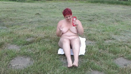 cream outdoor at the lake         