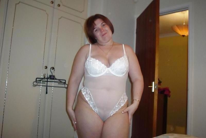 Busty women 233 (Lingerie special) pict gal