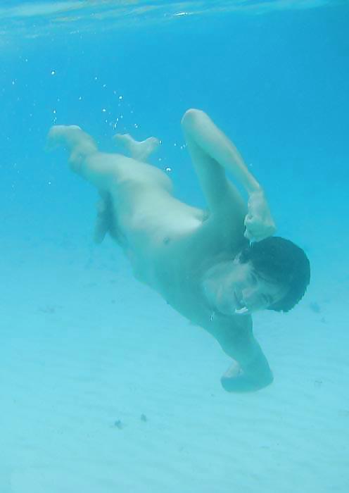 Erotic Lust under Water - Session 1 pict gal