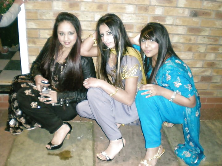 Paki pakistani indian nri teen girl nn clothed hot pict gal