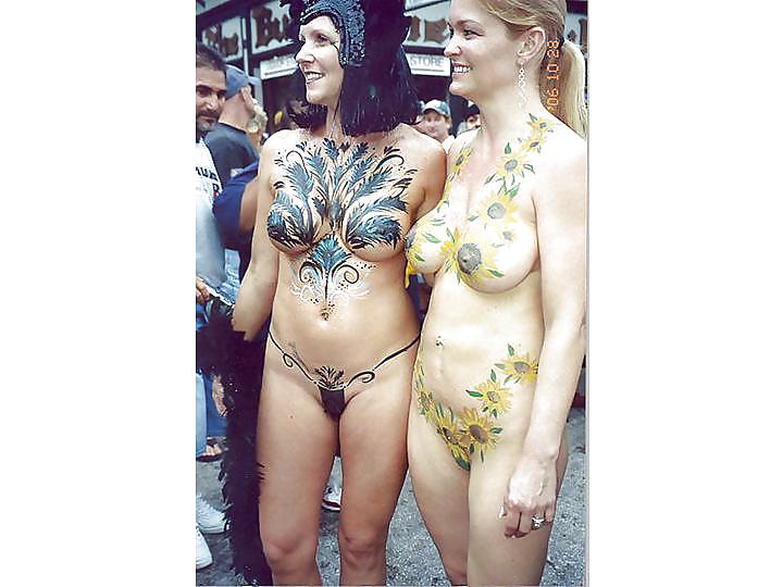 Nude Painted Ladies in Public Fetish Gallery 12 pict gal