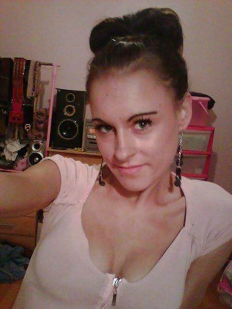 Katrina Hayward pict gal