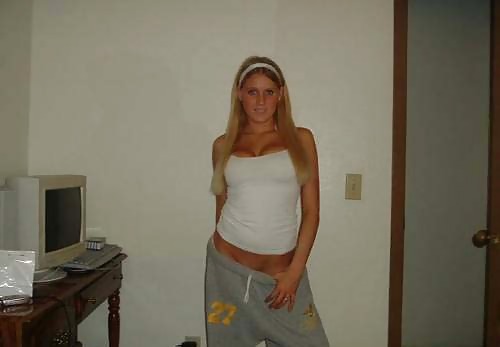 Sonja undressing pict gal