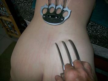 BDSM Knife Play pict gal