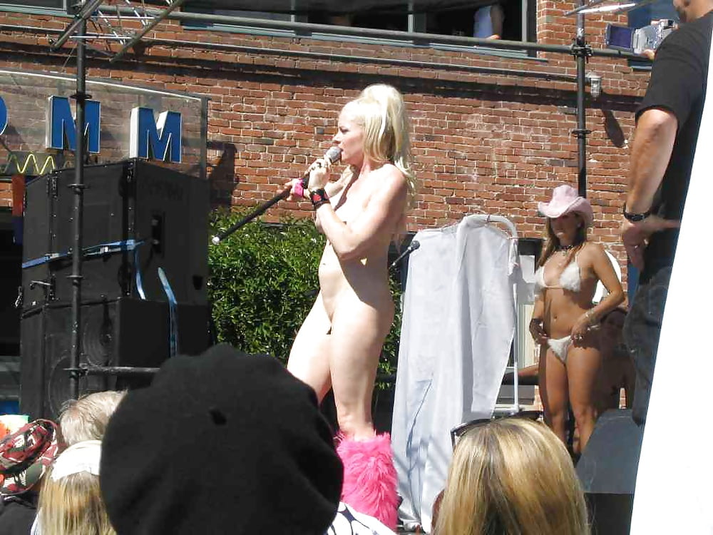 Voyeur.Candid.13-9 pict gal