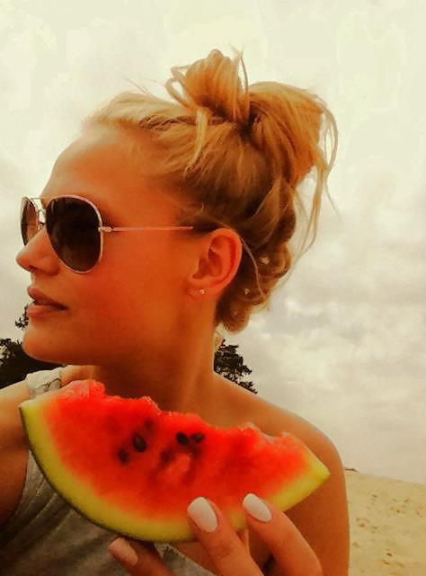 mehr von meiner Schwester pict gal