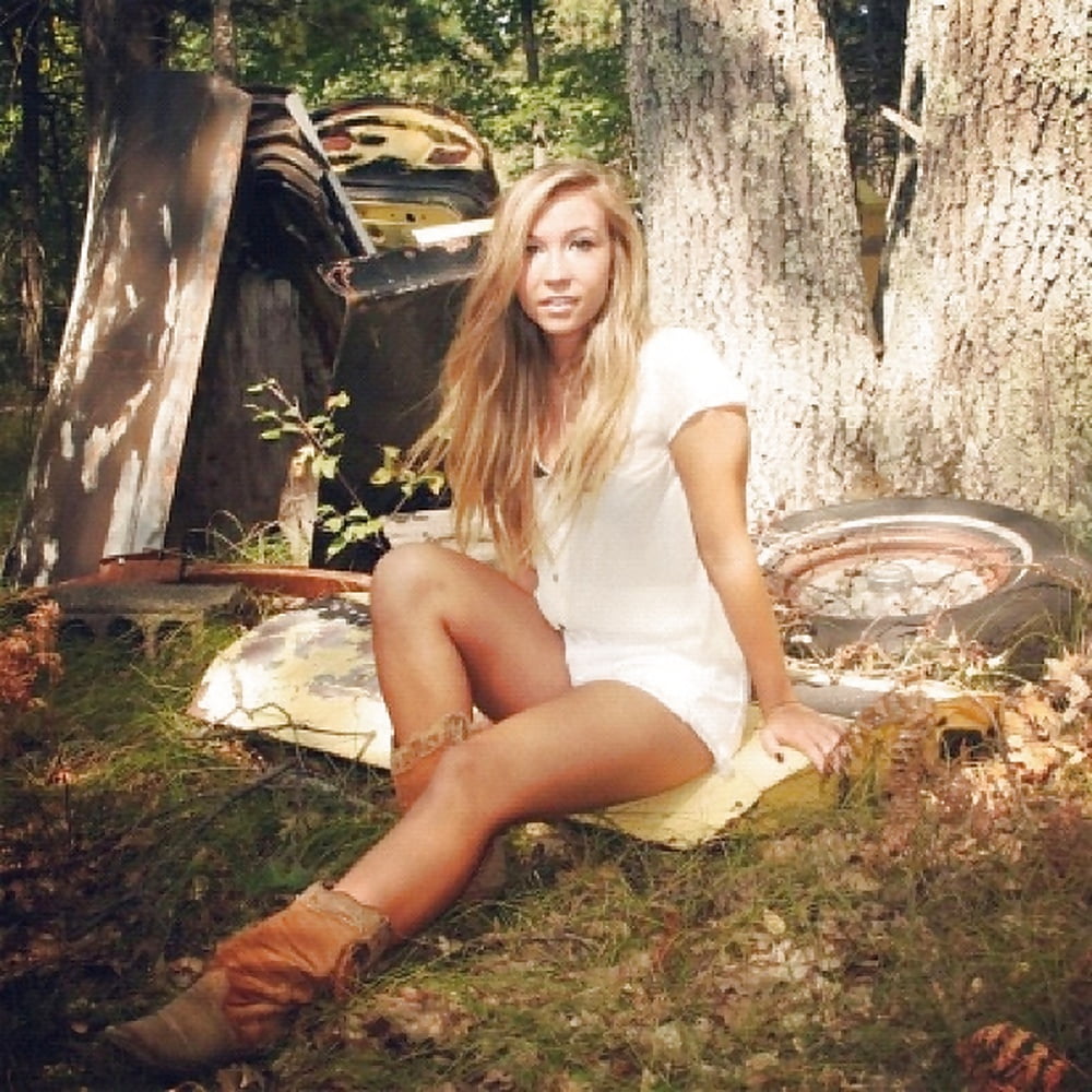 American Slut Bombshell pict gal