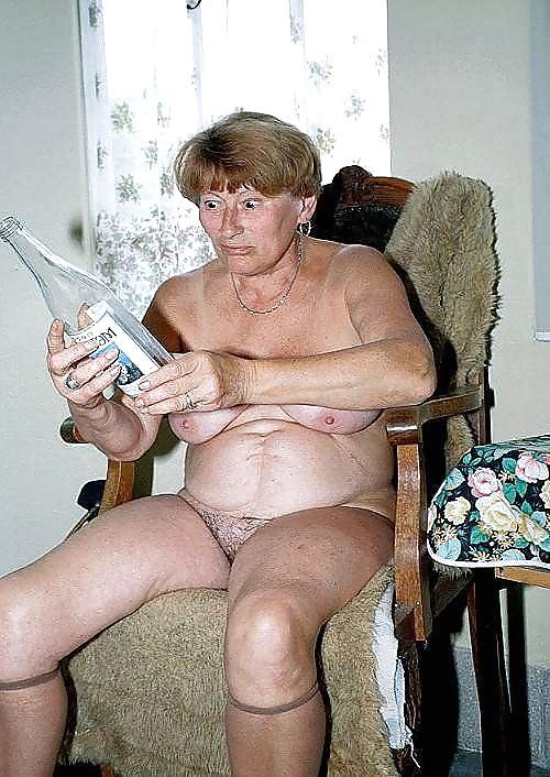 Grandma with saggy tits. pict gal