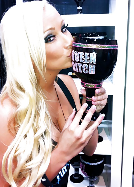 Aussie Social Network Sluts pict gal