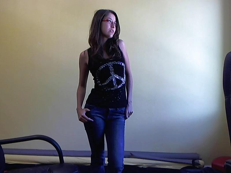 A naughty french webcamgirl pict gal