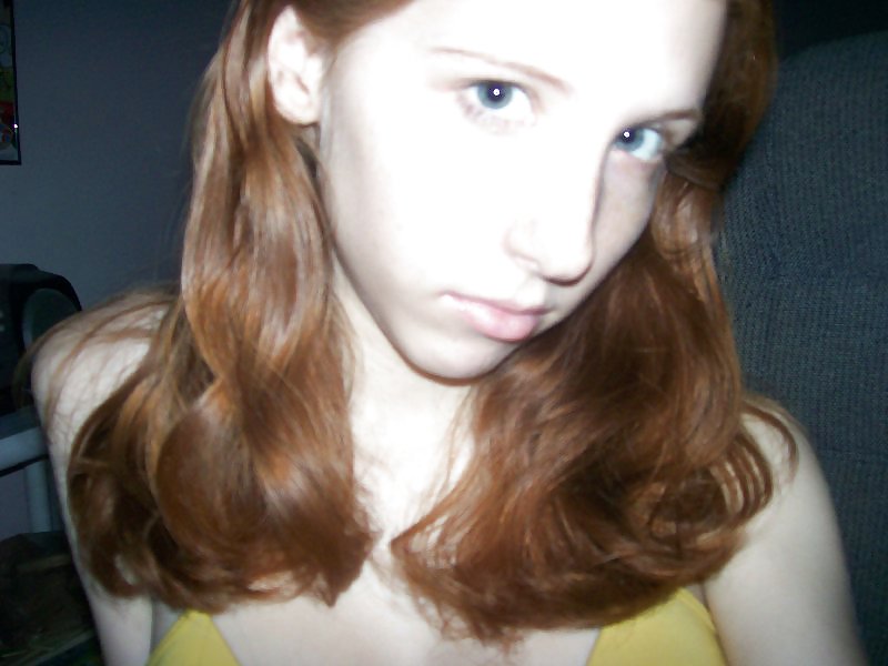 Perfect Redhead Teen pict gal
