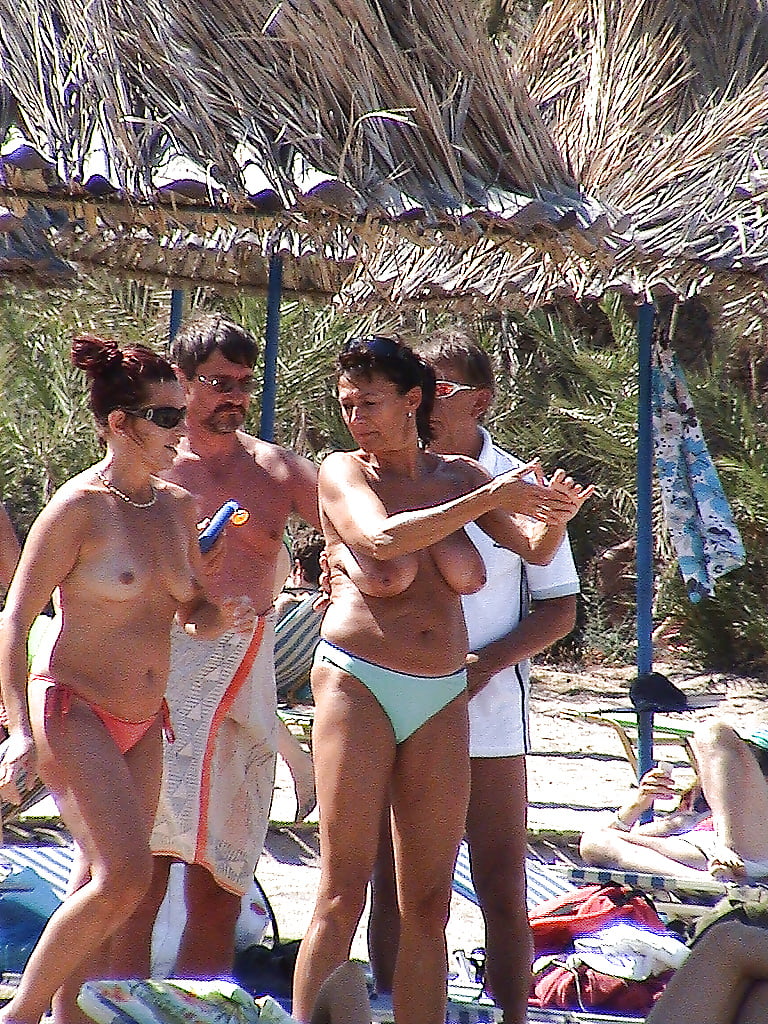 Jaslyn Ome Nude Reifen Older Ladies Naked