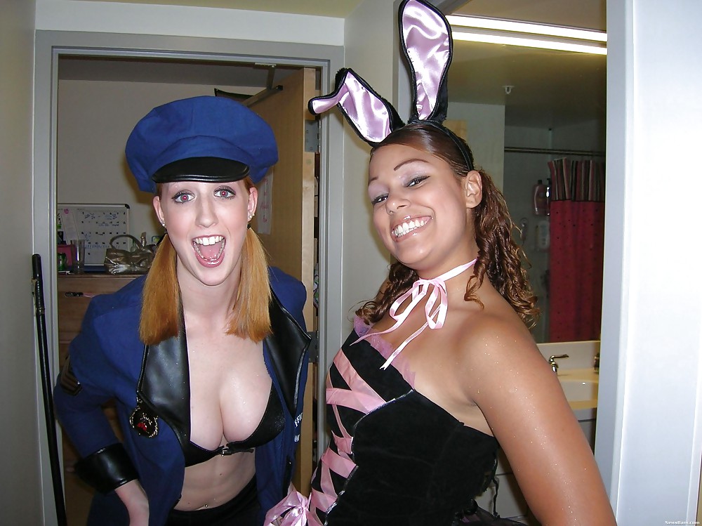 halloween hotties pict gal