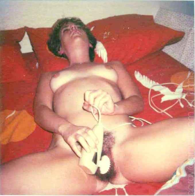 Amateurs From The Internet 70 (Vintage) - 95 Photos 