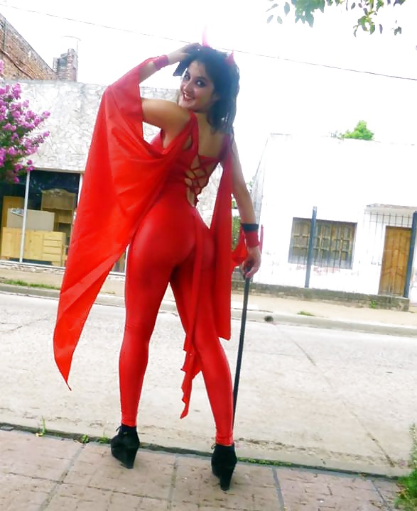 mi Vecinita my beauty buddy pict gal
