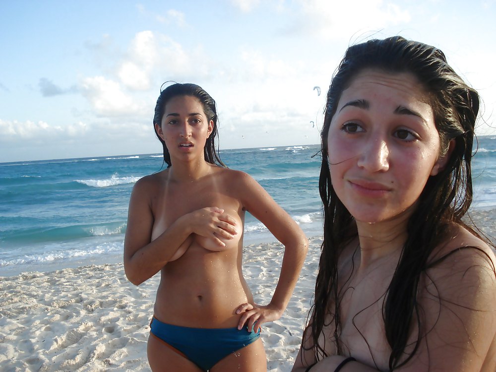 Naked on holiday pict gal