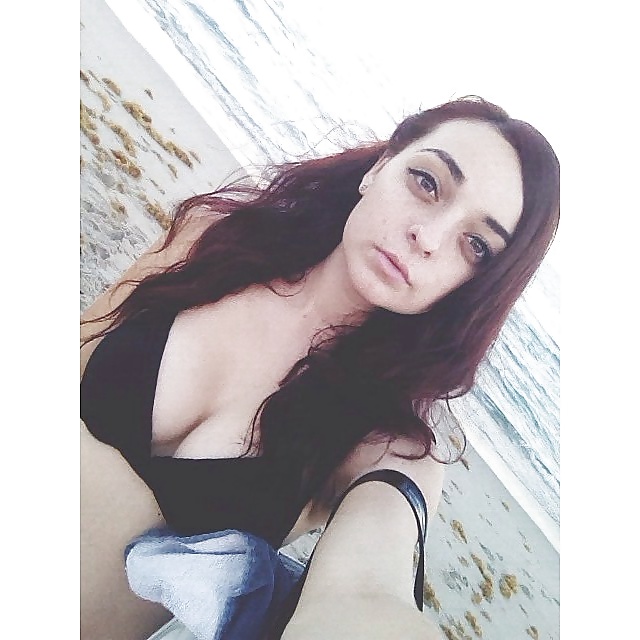 Sexy Arya Stark Lookalike pict gal