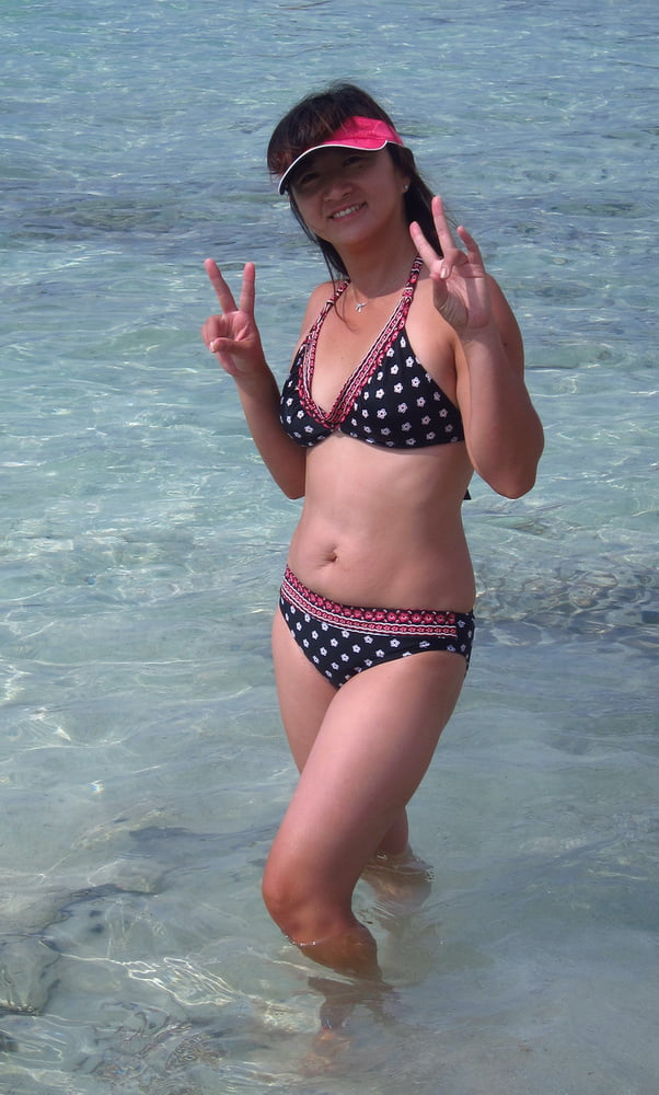 11. Asian wife Yoko poses for hubby - 145 Pics 