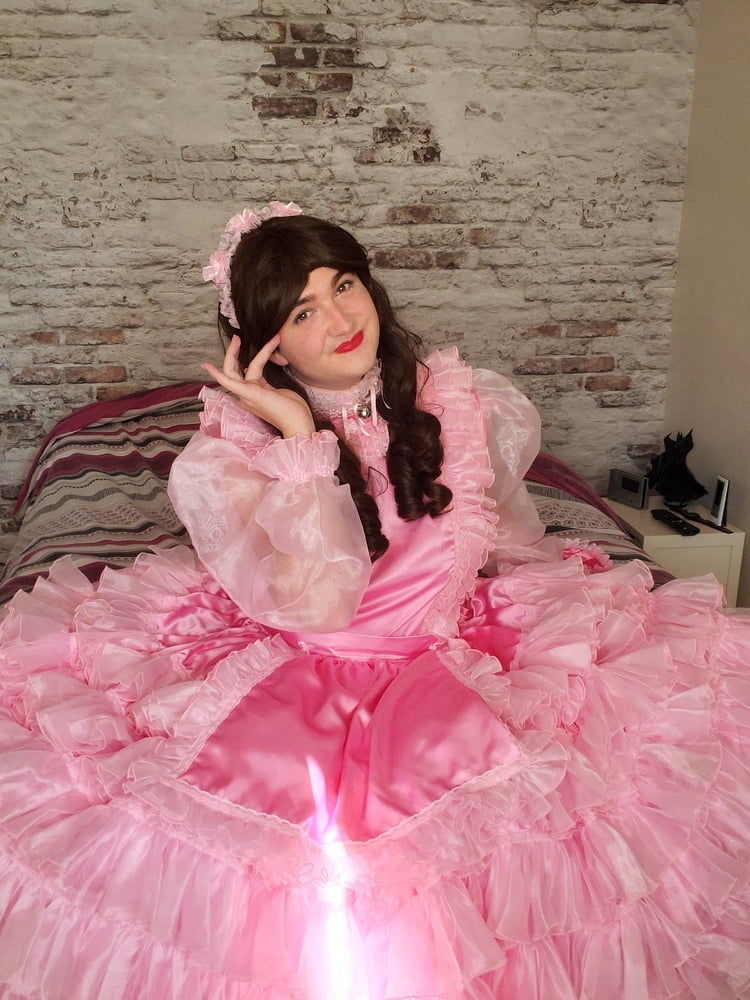 Sissy Long Frilly Pink Dress 12 Pics Xhamster