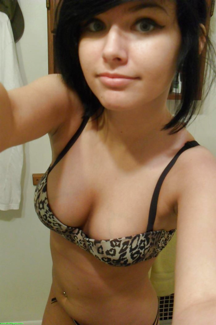 Amateur selfies (Lot of great boobs) pict gal