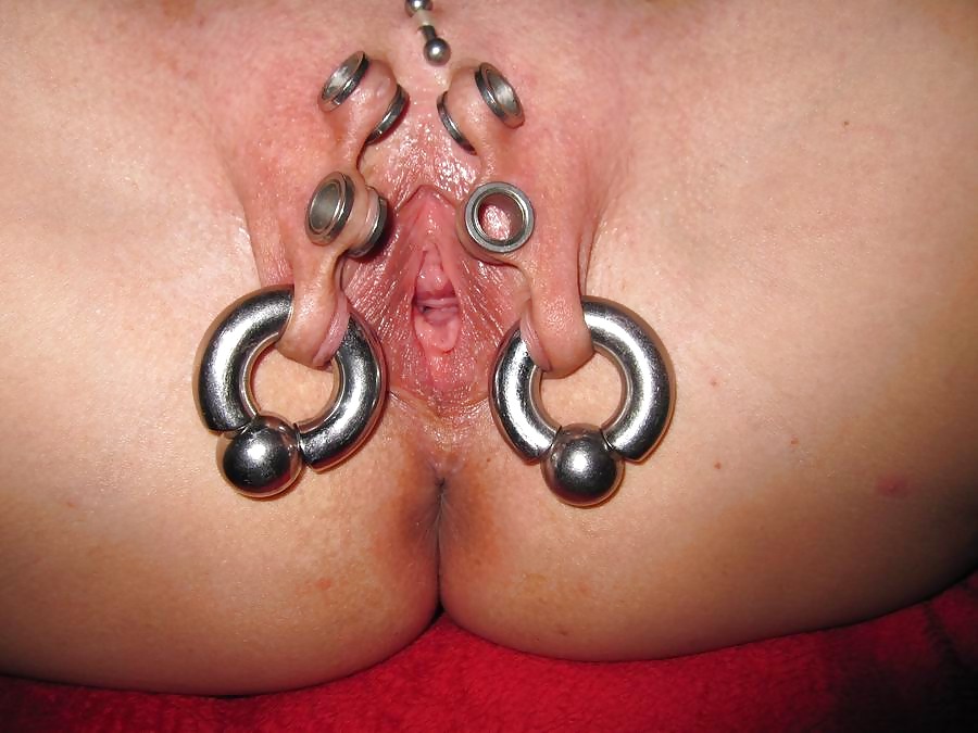 Amateur showing her huge piercings pict gal