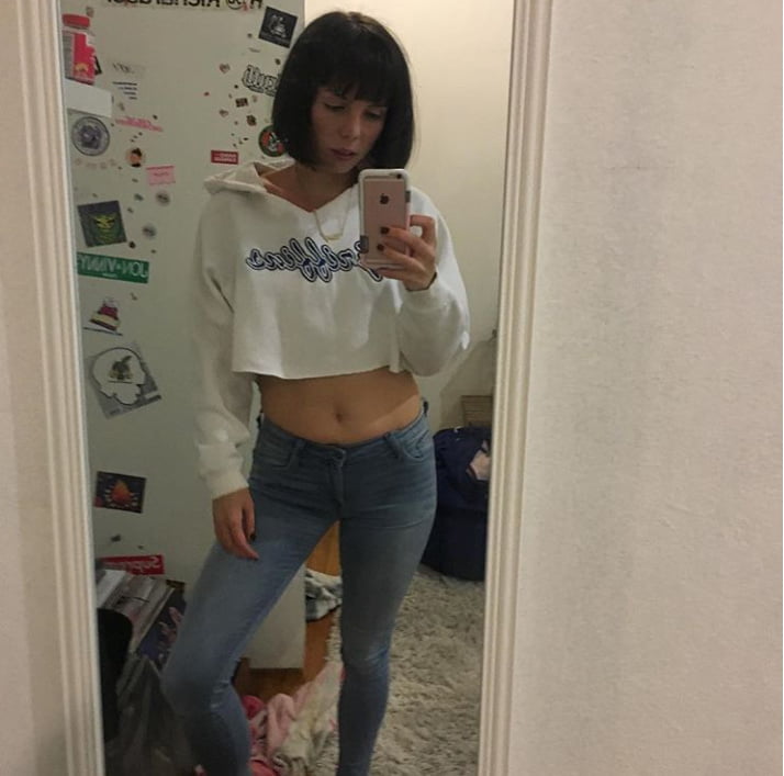 HNNGGG MORE ART HOES photo #325183308