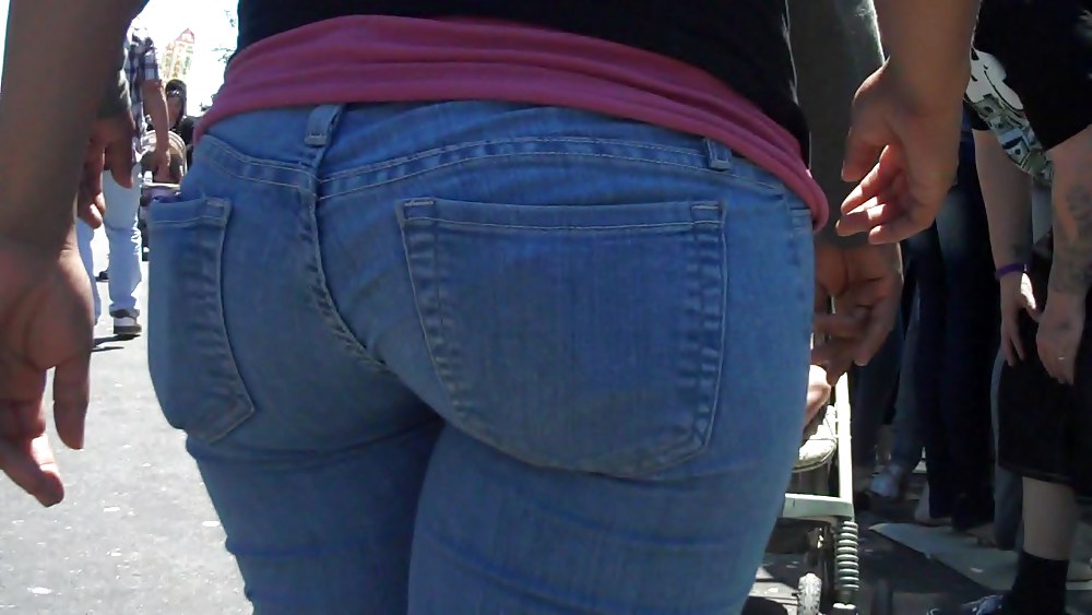 Real nice so fine sweet ass & bubble butt in jeans pict gal