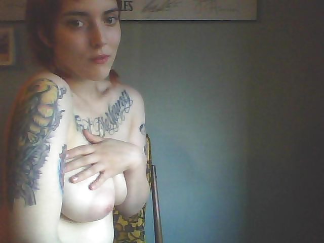 Busty EXGF With Tats pict gal