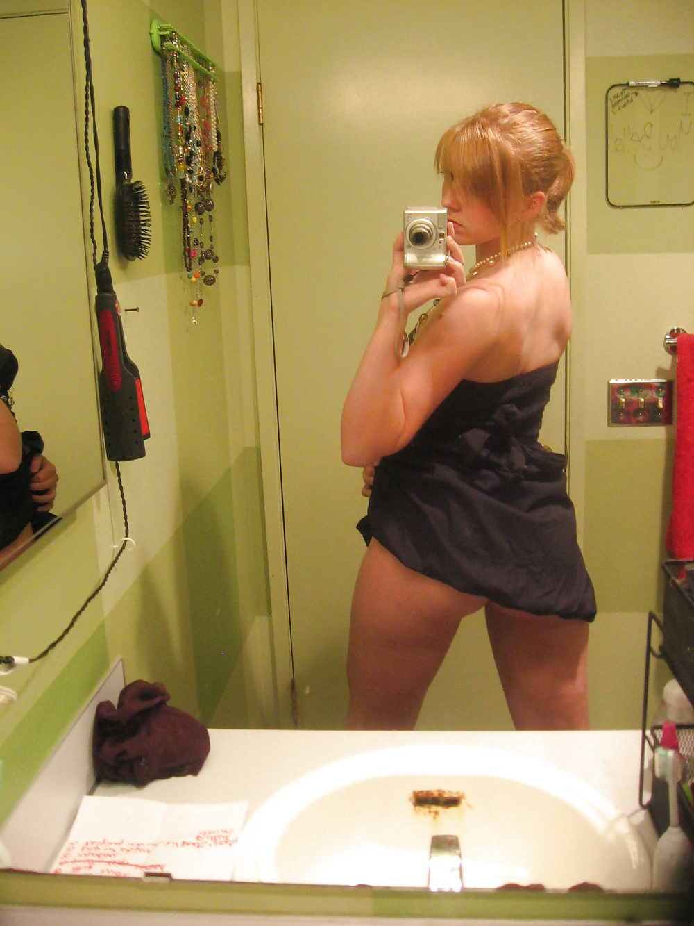 The List part 9 pict gal