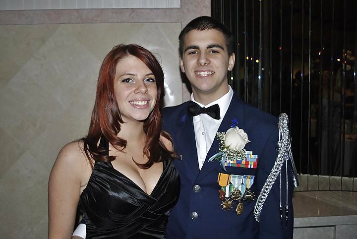 This is UnEthical Amanda Roperto pict gal