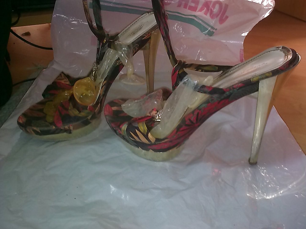 whore shoe pict gal