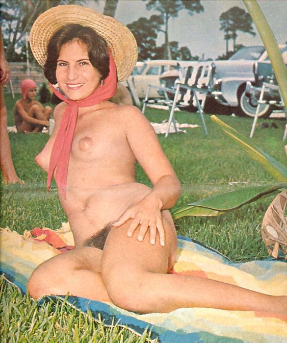 VINTAGE NUDISTS NATURAL HAIRY PUSSY pict gal