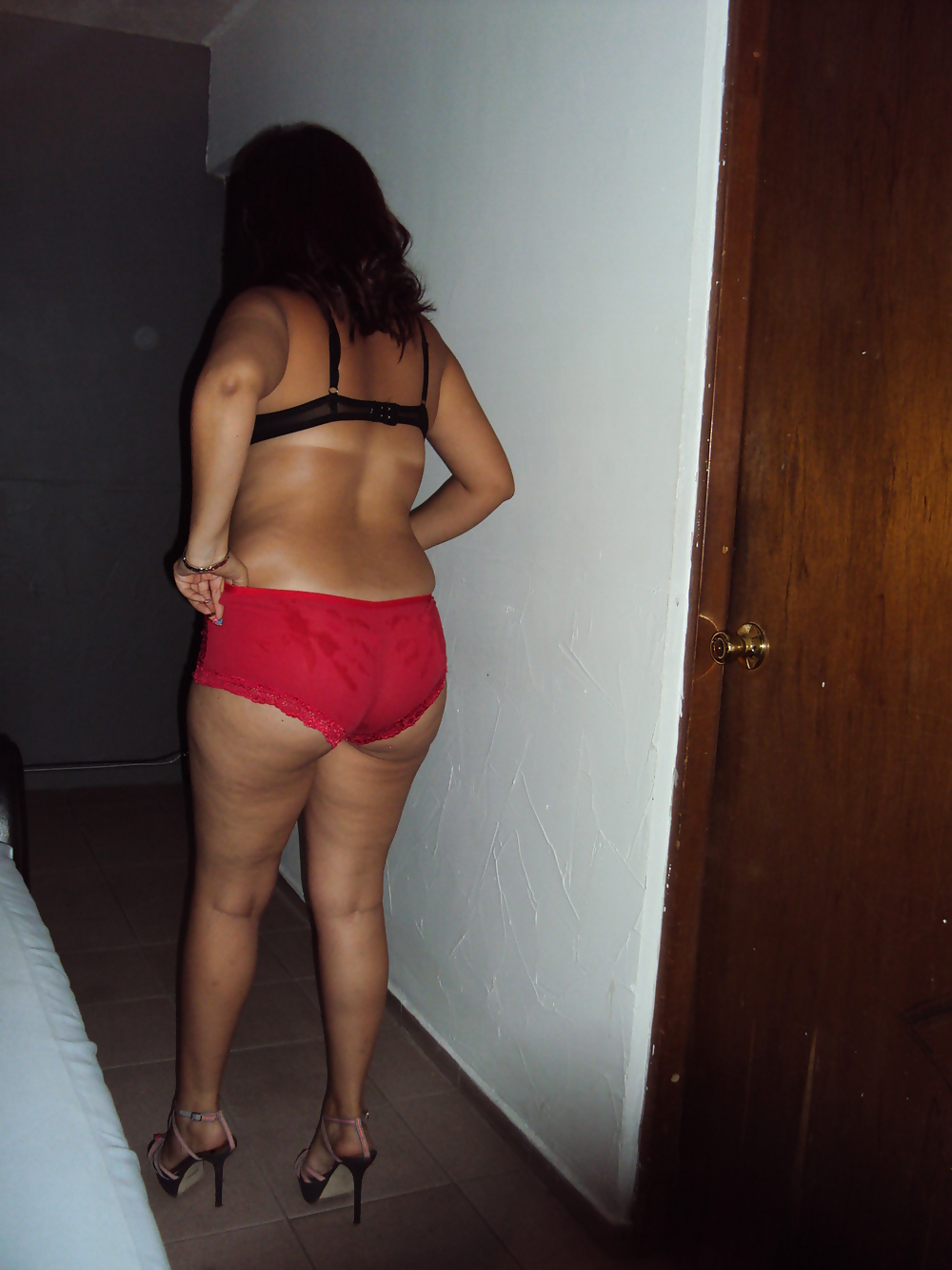 chubby milf mexican puta...que opinan pict gal