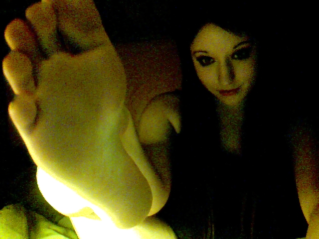 Awesome Amateur Teen Feet Part XIII pict gal