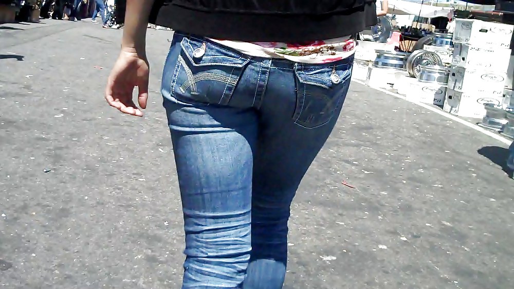 Edible butt and ass so nice in them jeans pict gal