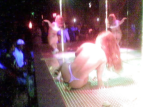 Midget Strippers!! pict gal