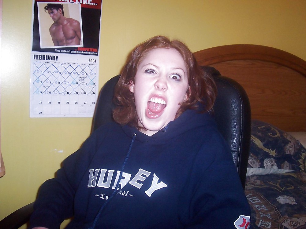 SingleStonerBabe From JoinUnTrue.com pict gal