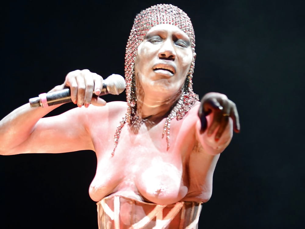 Grace Jones Naked Pictures